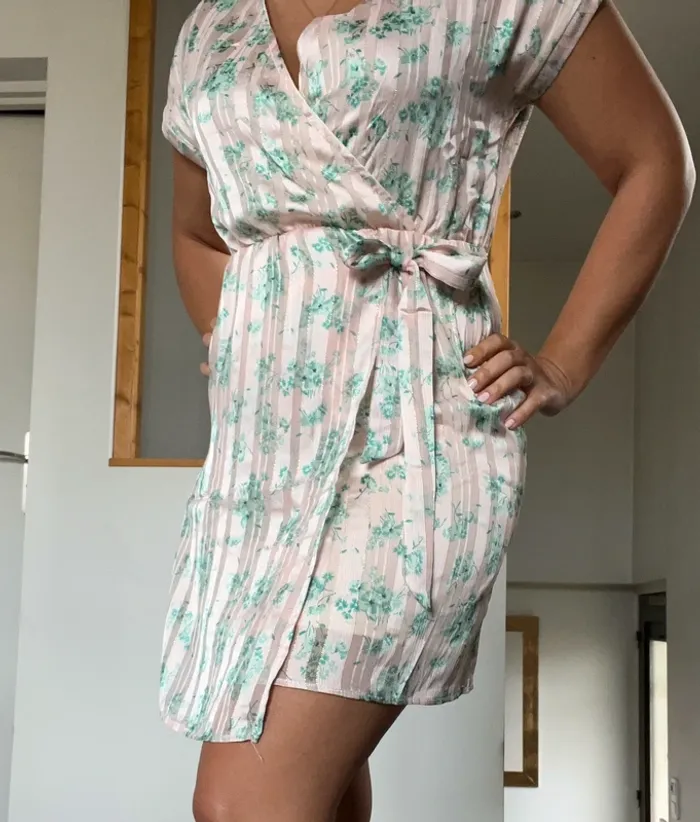Robe leurs rose et verte jubylee - photo numéro 4