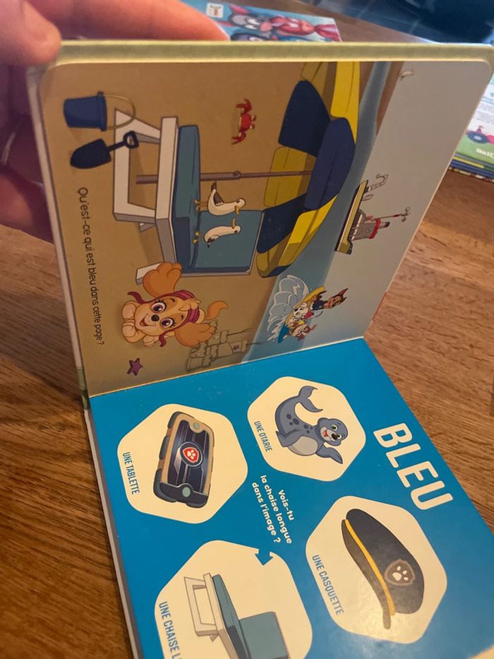 Livre cartonné Pat Patrouille L’imagier des tout petits Les couleurs Paw Patrol - photo numéro 9
