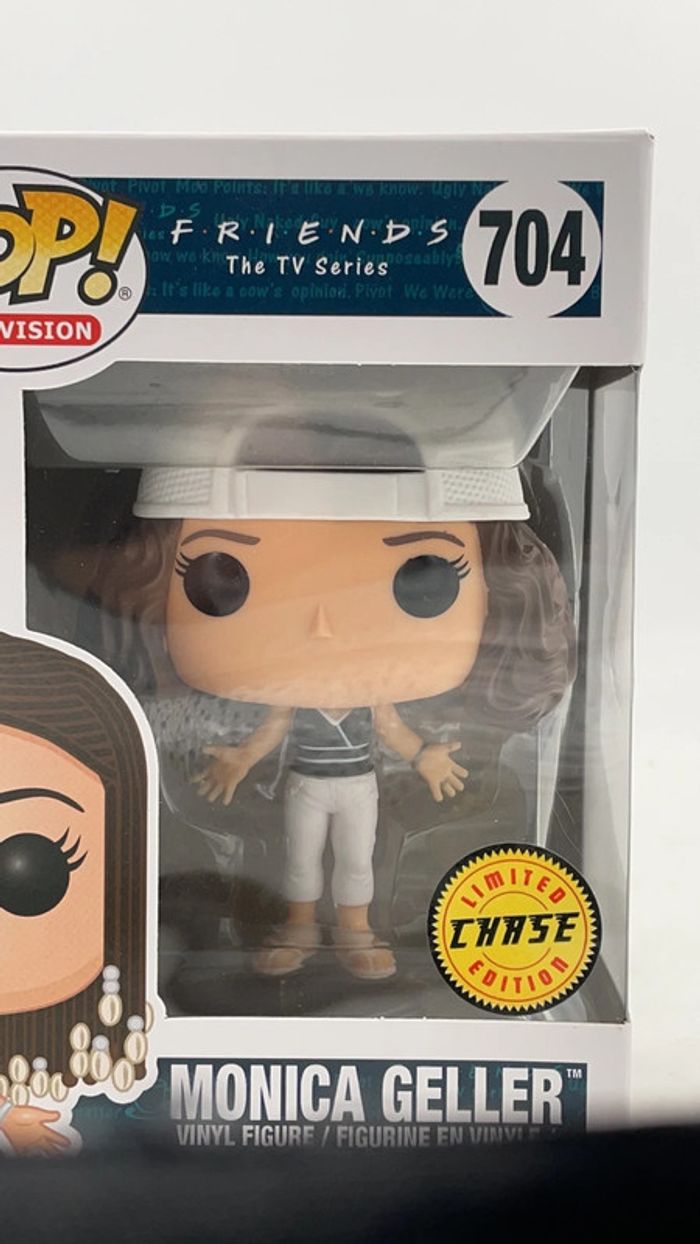 Figurine Funko Pop Friends Monica Geller Limited Édition Chase N•704 neuf - photo numéro 7