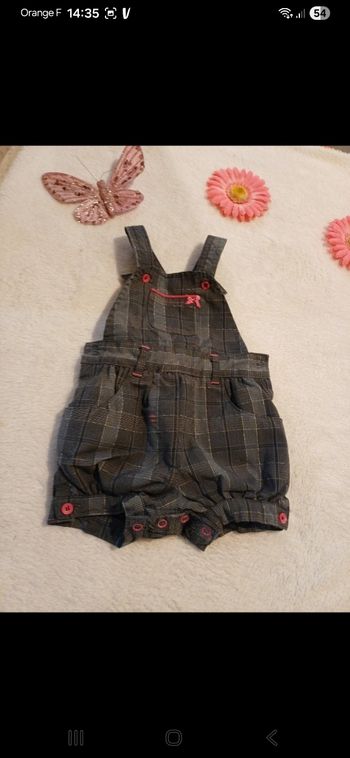 Salopette courte bébé taille 6 mois