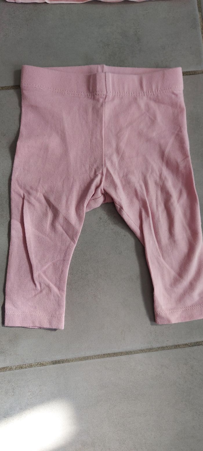 Ensemble fille taille 6 mois - photo numéro 3