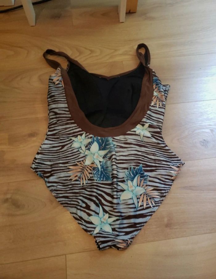 Maillot de bain 1 pièce taille 46 - photo numéro 3