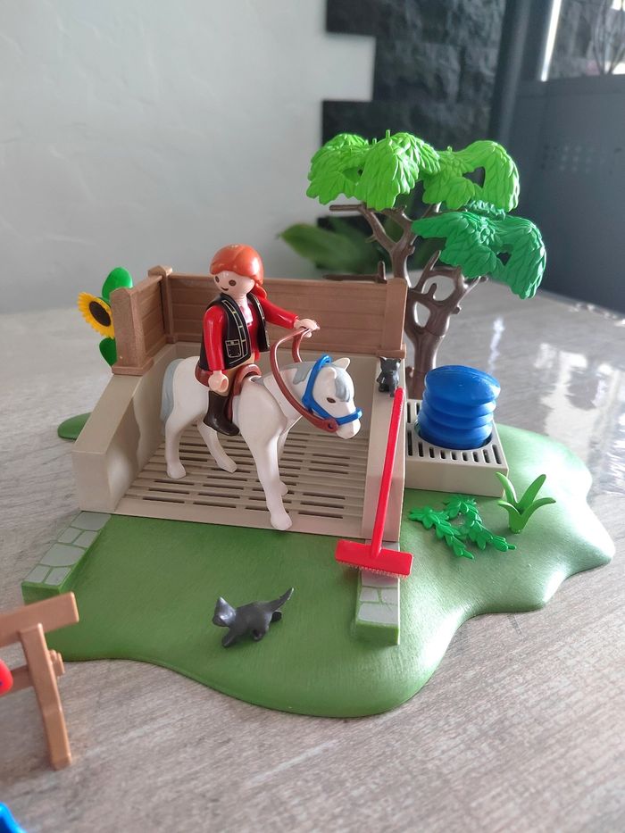 Station de lavage chevaux playmobil en très bon état - photo numéro 3