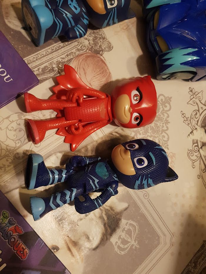 Lot véhicule PJ Masks Mission Pyjamasque Gekko mobile Yoyo voiture sonore + veilleuse + figurines - photo numéro 4