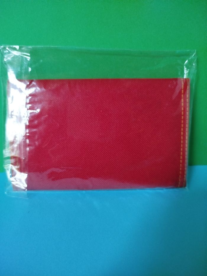 Porte monnaie Mickey - Disneyland Paris - photo numéro 3