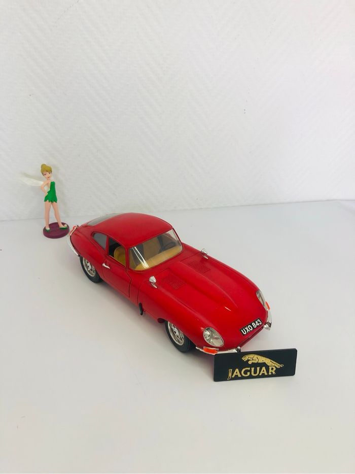 Jaguar type E rouge 1961 1/18 - photo numéro 2