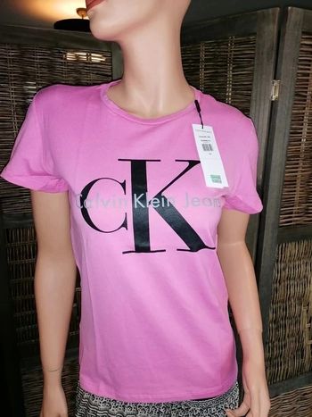 t shirt calvin klein femme rose taille M
