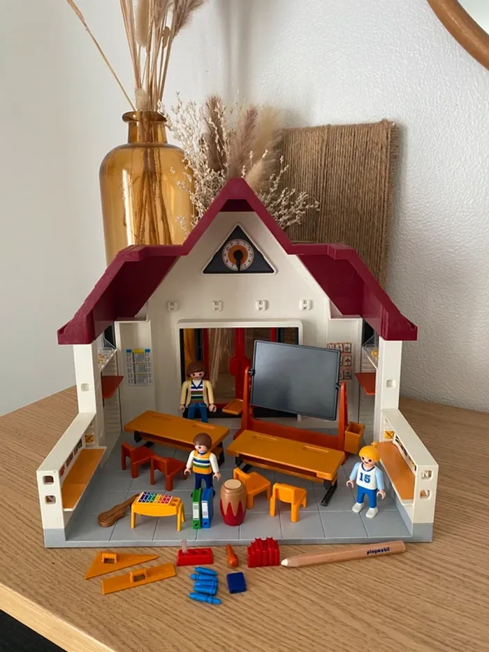 Ecole Playmobil