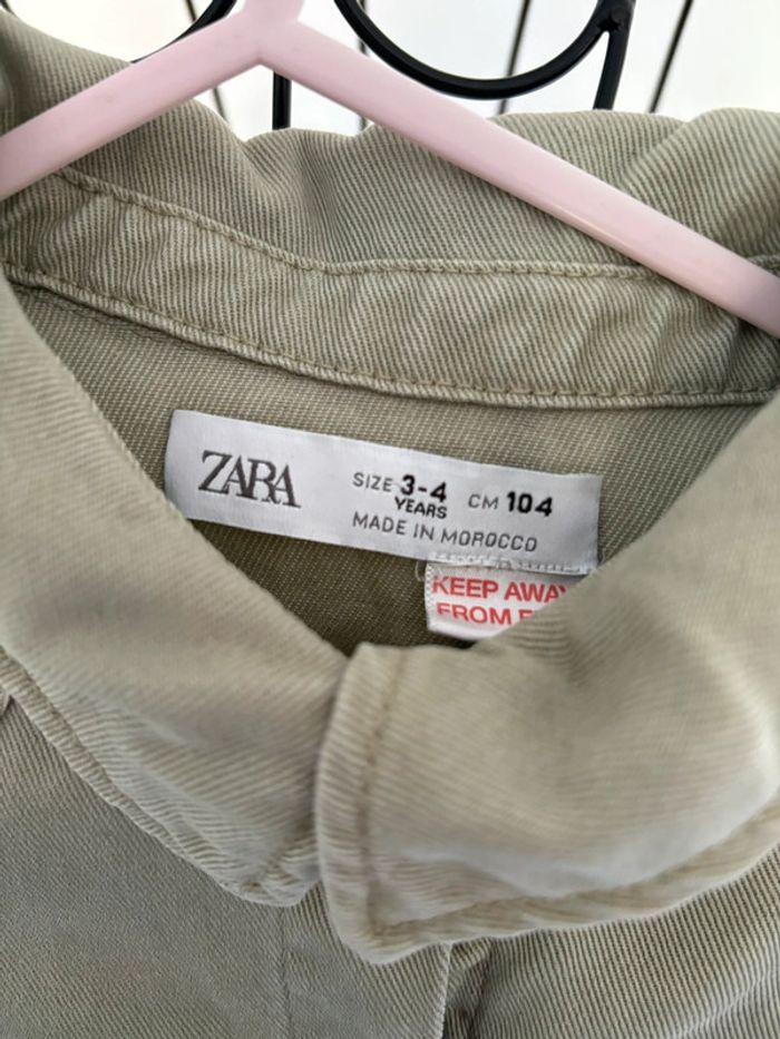 Robe Zara - Kaki/Vert Olive - Taille 3-4 ans - photo numéro 2