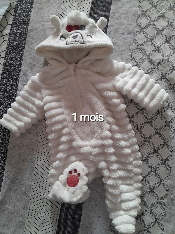 Combinaison 1mois fille