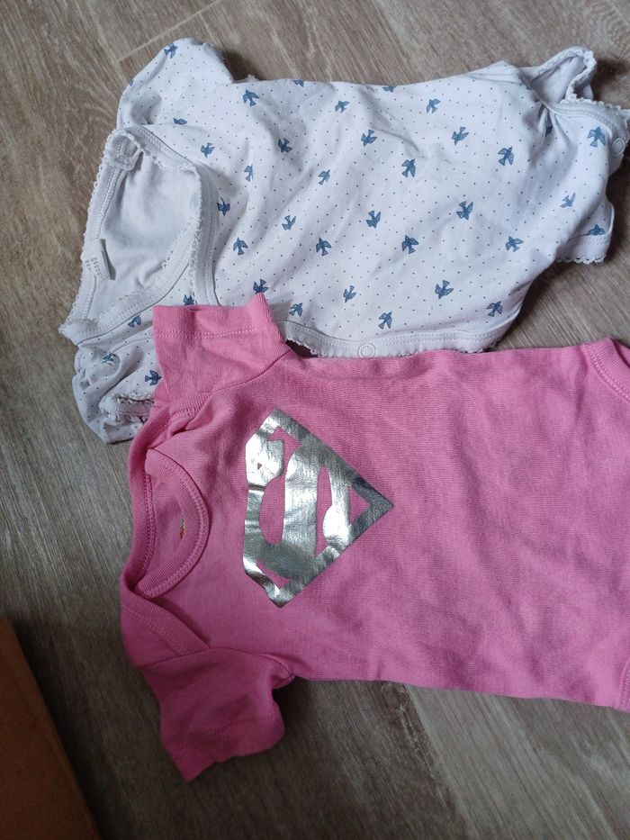 Lot de vêtements - photo numéro 5