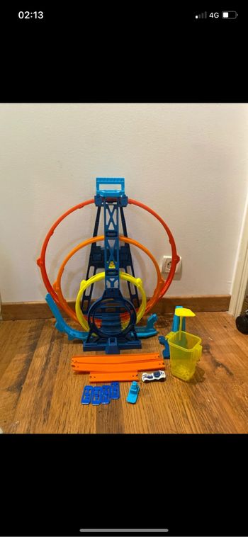 Circuit triple looping mattel hot wheels