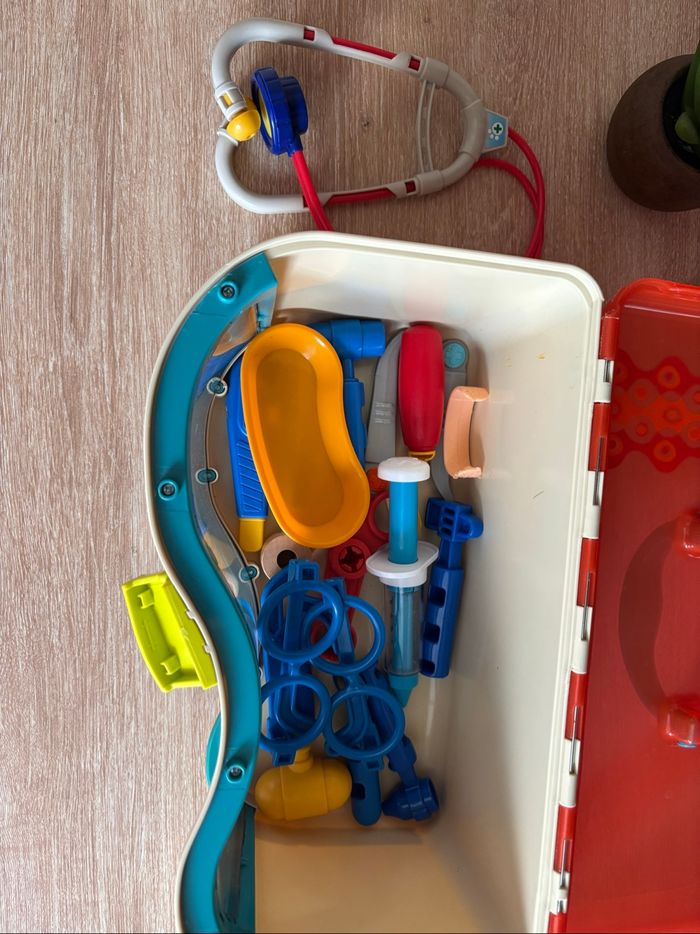 Valise médecin jouet enfant - photo numéro 2