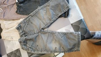 Lot de 6 pantalons taille 12mois très bonne état
