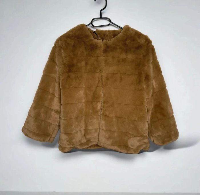 🍂 Veste à fausse fourrure marron / 3Desy T/M🍂