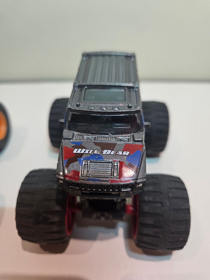 Lot véhicule Monster truck - photo numéro 6