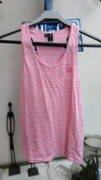 Debardeur neuf rose Von Zipper. Taille xs/s