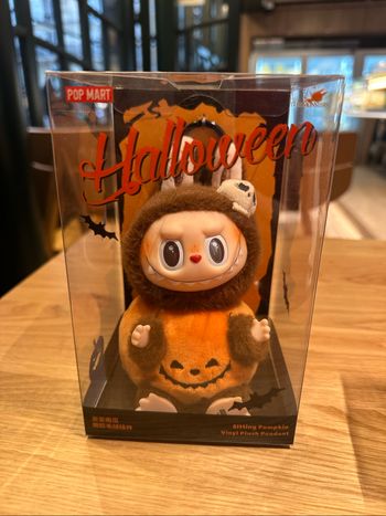 Labubu 🎃