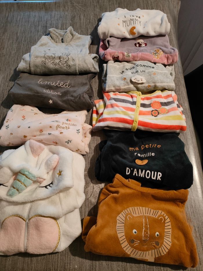 Lot de 10 pyjamas 1 mois - photo numéro 4