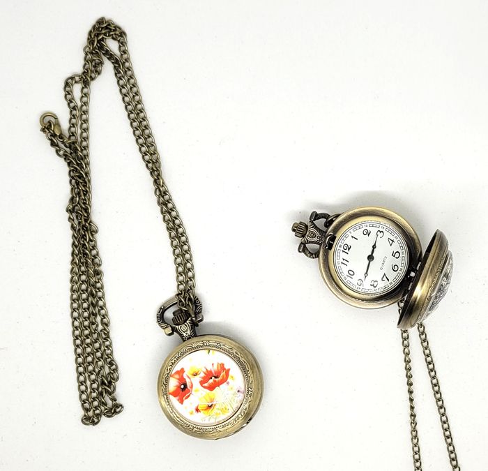 Bijoux création montre fleurs style vintage gousset