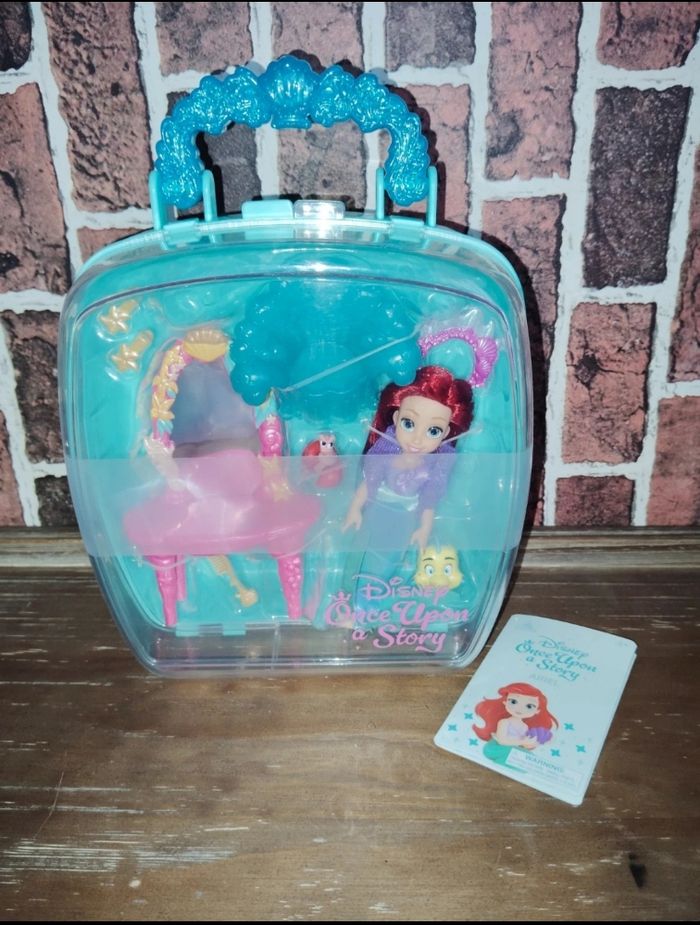 Coffret Disney store Ariel la petite sirène - photo numéro 1