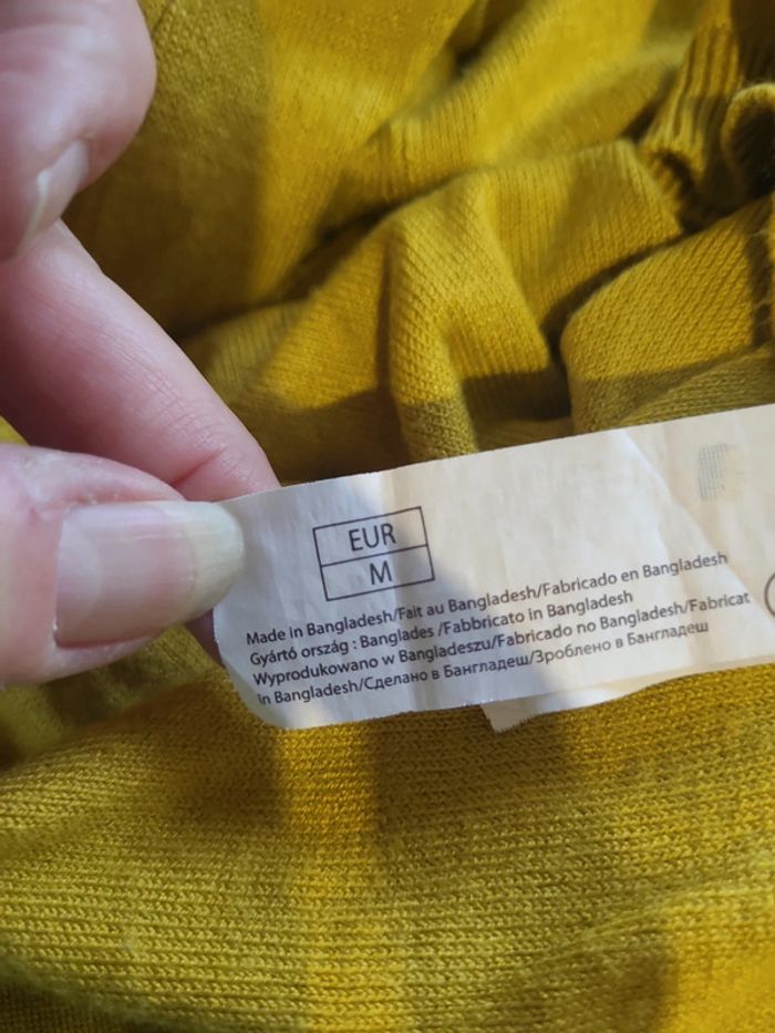 Petit pull col V - photo numéro 6