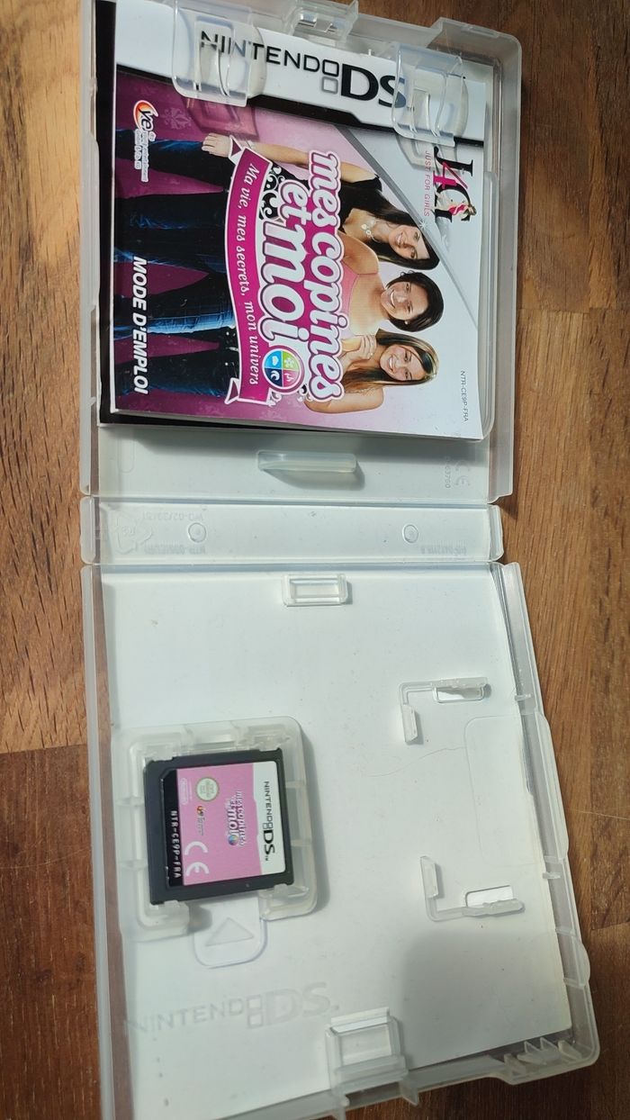 Jeu DS mes copines et moi - photo numéro 3
