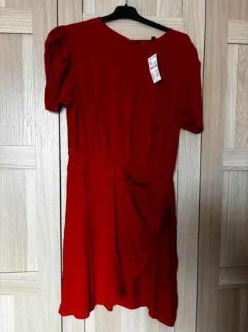 Robe rouge drapée KIABI t.46