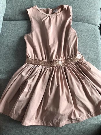 Robe tape à l’œil