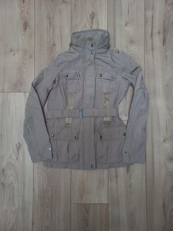 Veste avec capuche