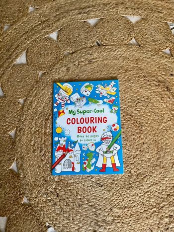 Livre 36 pages de coloriages super cool