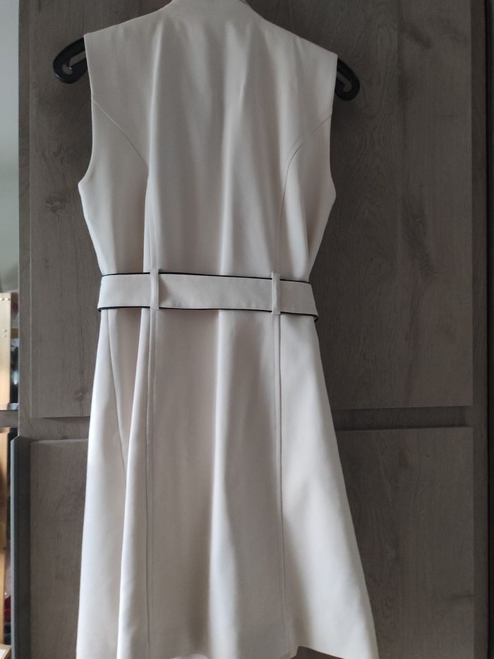 Robe tailleur Morgan couleur crème Neuve taille 40 - photo numéro 2