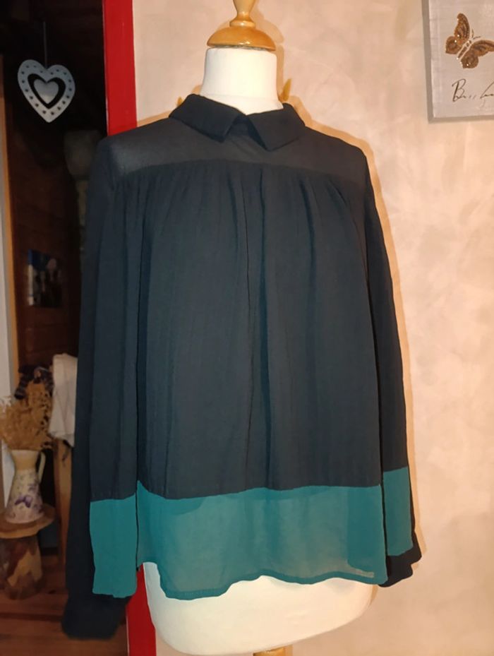 Jolie blouse plissée et semi transparente taille 40 Vila Clothes - photo numéro 3