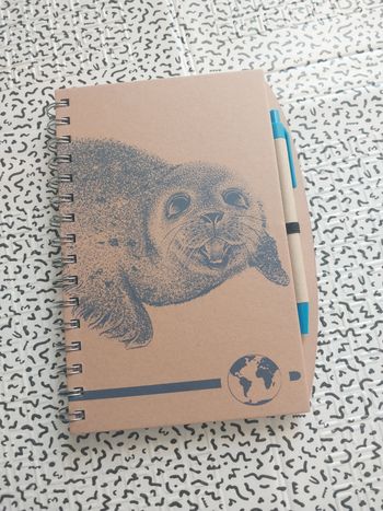Carnet A5 recyclé Nature Planet + stylo