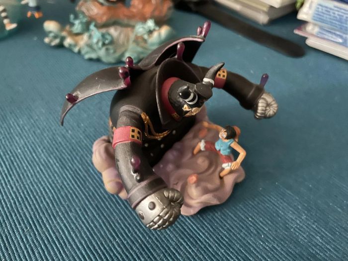 Figurine MegaHouse Logbox Impel Down – Magellan