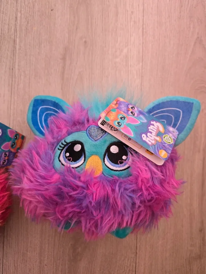 2 peluches furby neuves - photo numéro 3