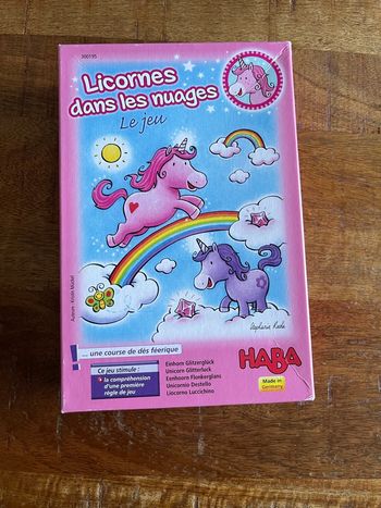 Licornes dans les nuages