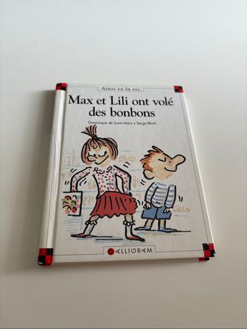 Livre Max et Lili ont volé des bonbons de Dominique de Saint Mars et Serge Bloch