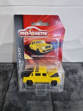 Mercedes maybach g 650 Landaulet jaune majorette