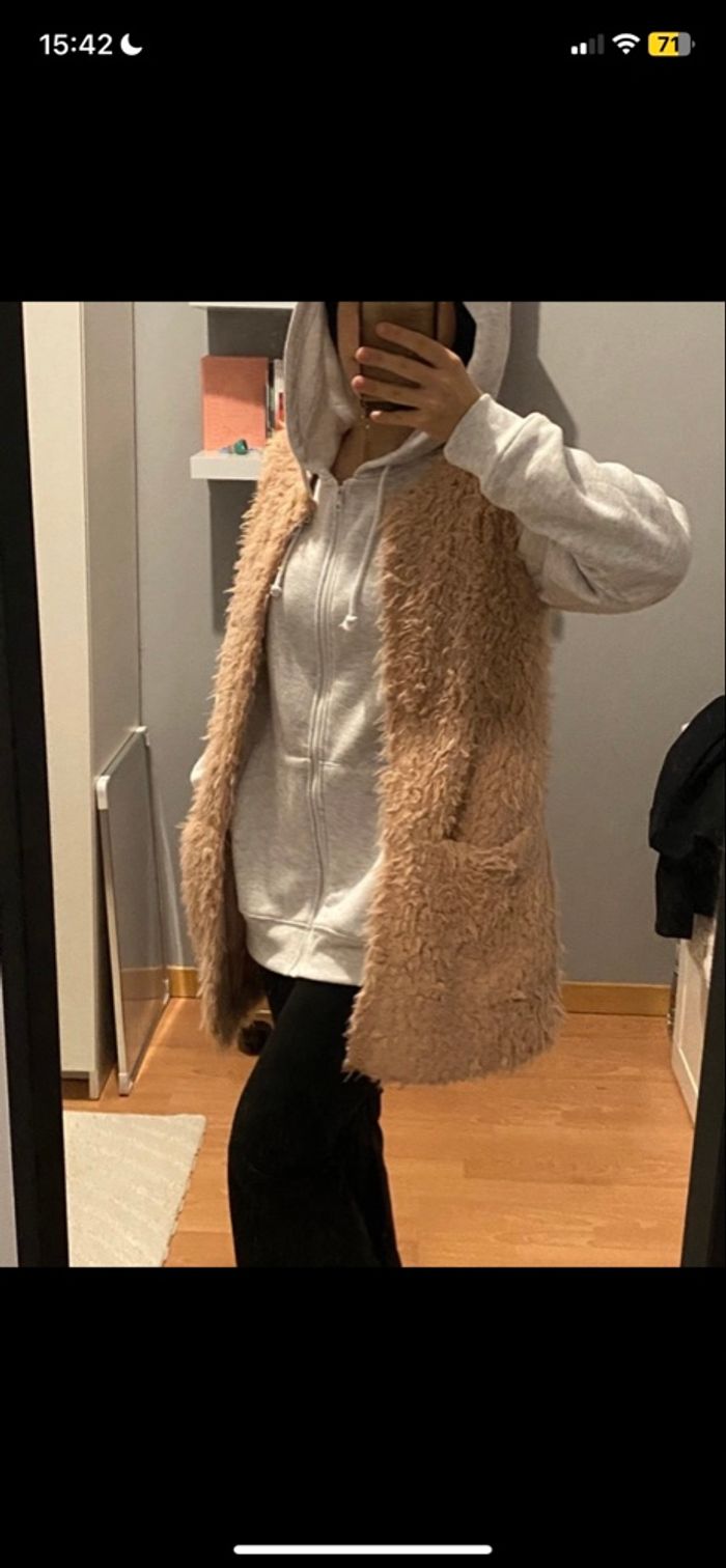 Fourrure rose sans manche - photo numéro 2