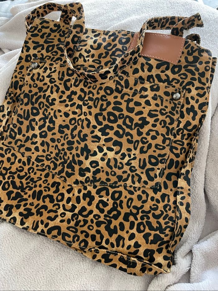 Grand sac à main léopard neuf ajustable