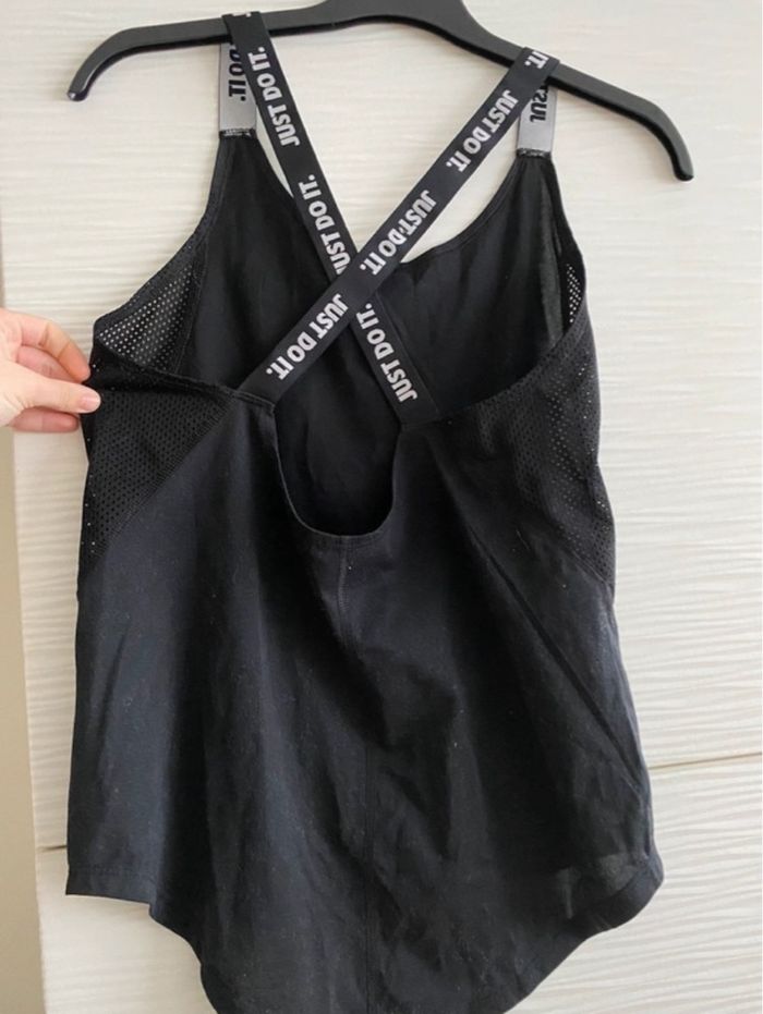 Haut de sport noir - Nike - photo numéro 2