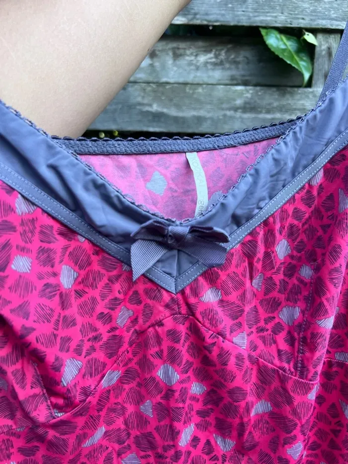 Nuisette élégante de la marque Kookaï , taille L, en très bon état. - photo numéro 7