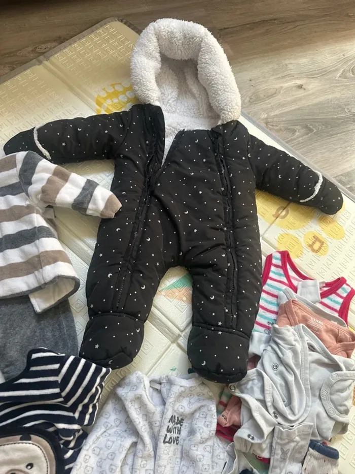 Lot vêtements bébé 👶 0/3mois - photo numéro 3