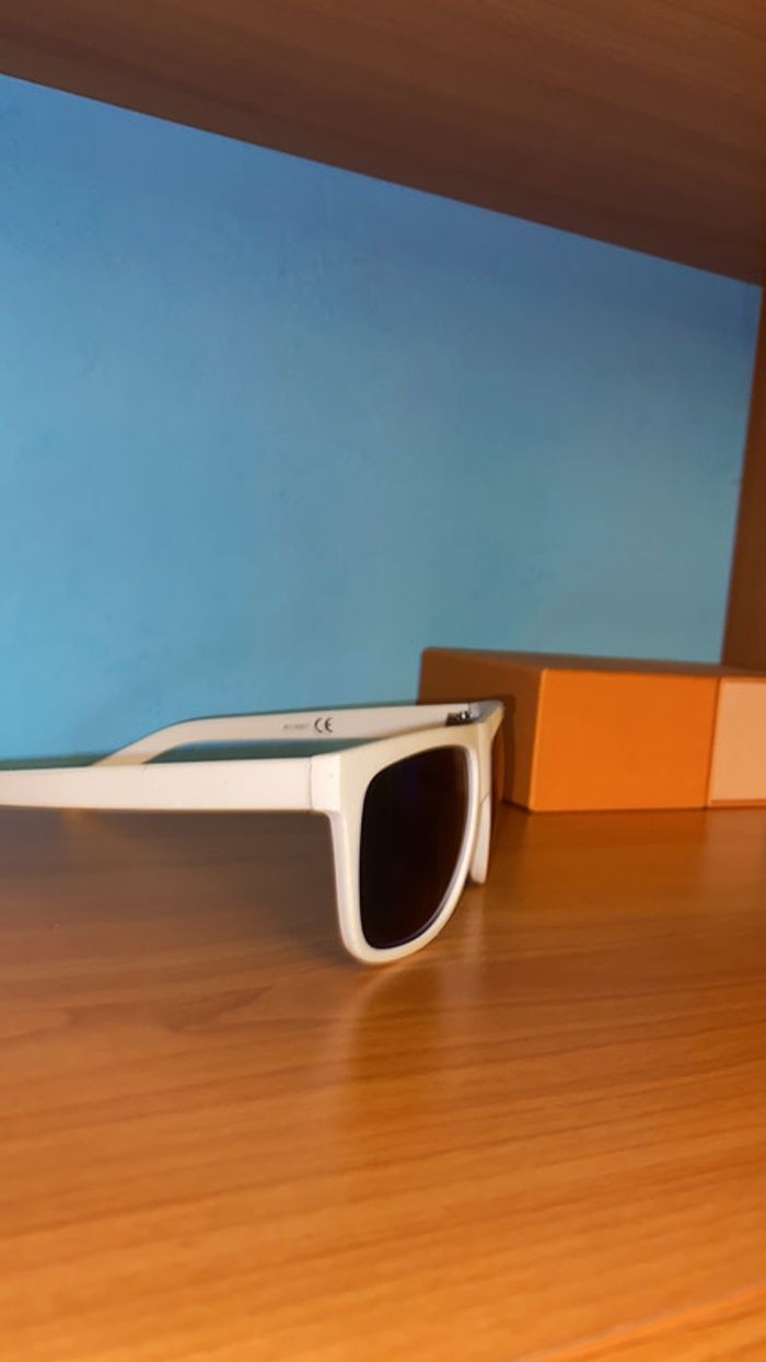 lunettes de soleil blanches Primark - photo numéro 2