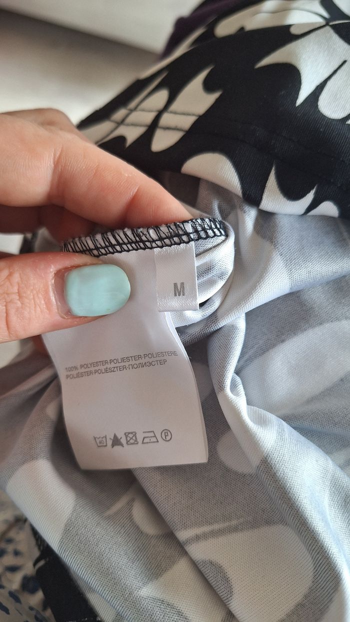 Robe dos nu - photo numéro 6