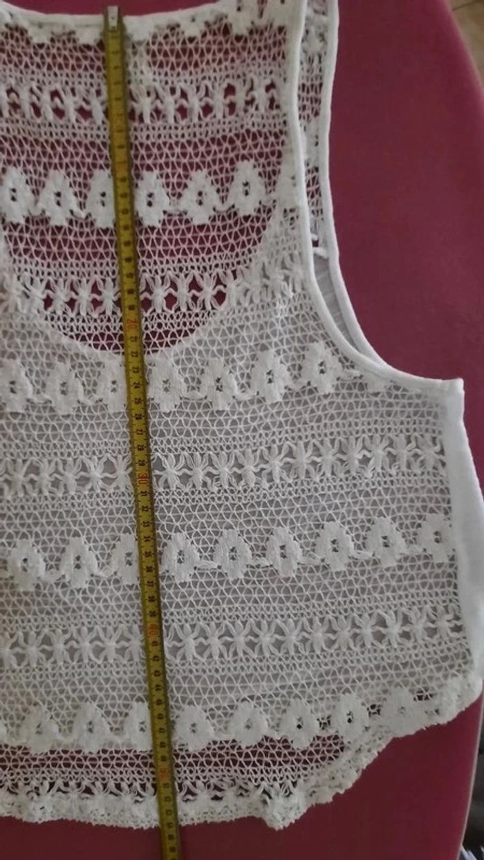Débardeur blanc ajouré taille S