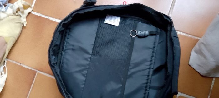 Sac à dos Poss NEUF - photo numéro 8