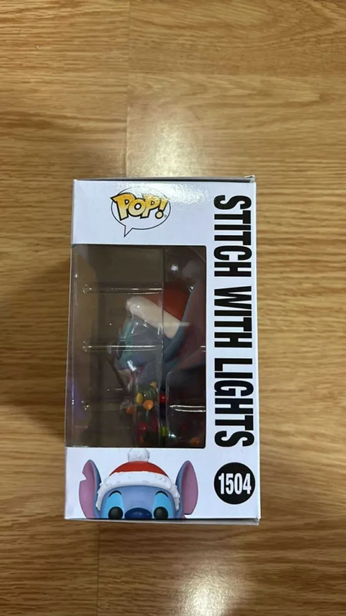 Funko Pop 1504 Stitch with lights - photo numéro 2