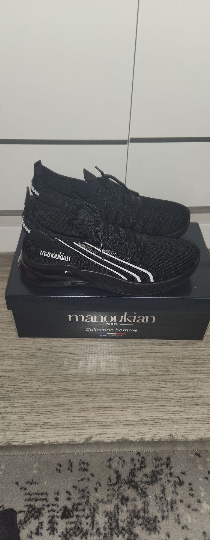 Baskets homme Manoukian pointure 40